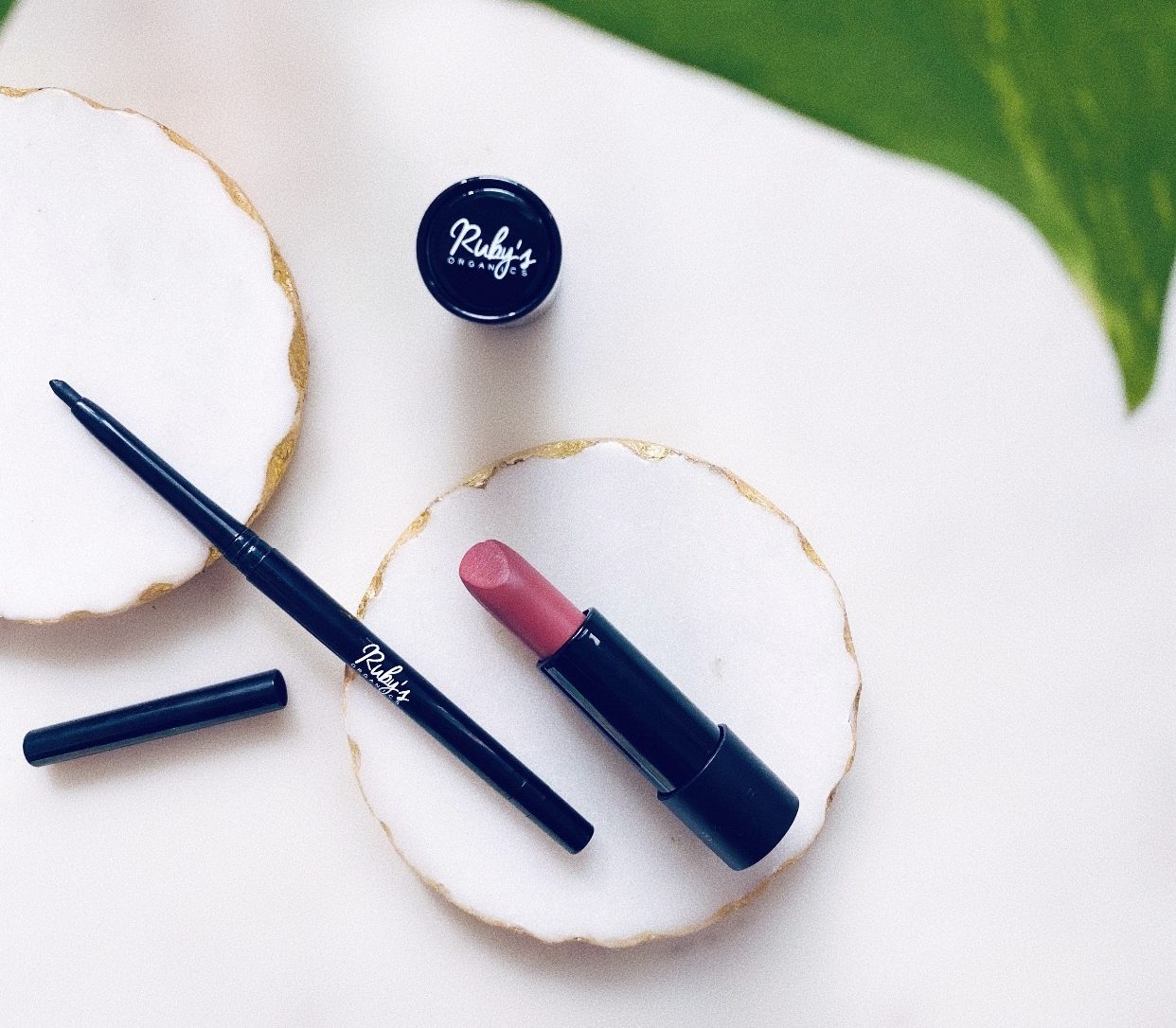 Ruby’s Organics Lipstick and Kohl Pencil | Review