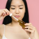 Anti-Aging Skincare Brands: What the Ingredient Labels Tell You