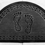 JSEI Dirt Trapper vs Scalloped Kitchen Mats: Which Non-Slip Doormat Wins for High-Traffic Homes in 2026?