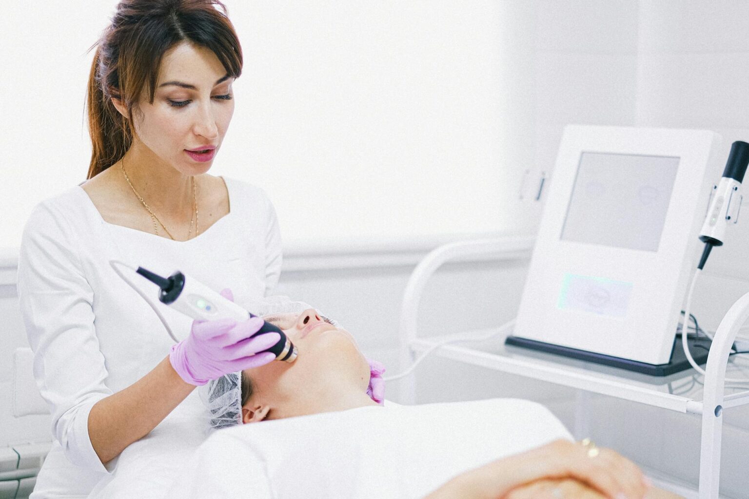 Common Skin Concerns That Laser Treatments Can Fix