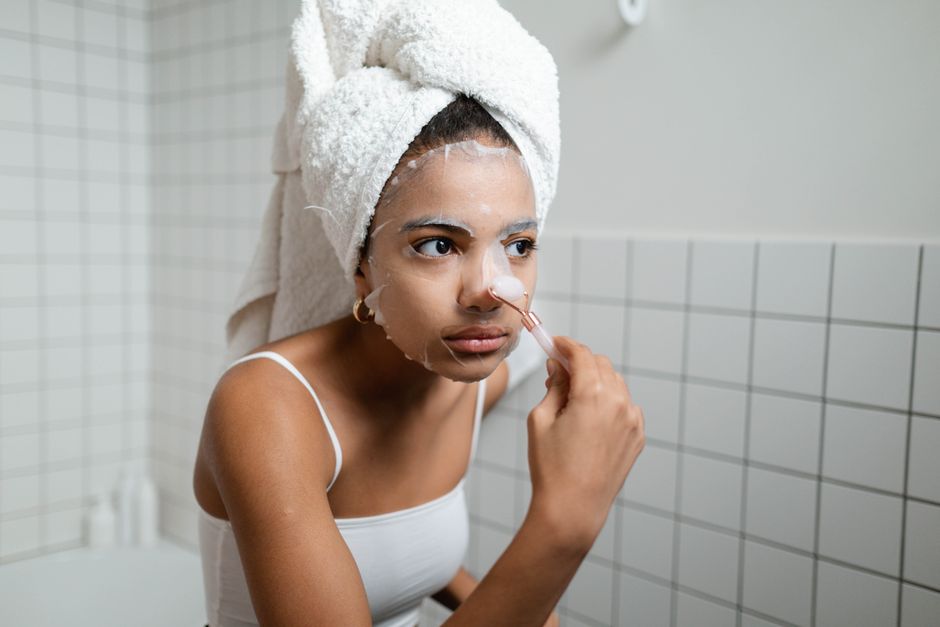 Rosacea-Prone Skin Routine Calming Ingredients: Rosacea-Prone Skin Routine: Calming Skincare Ingredients That Actually Work